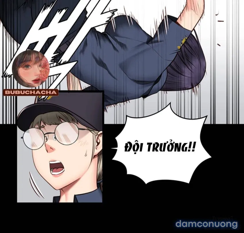 Bông hoa trong tù 