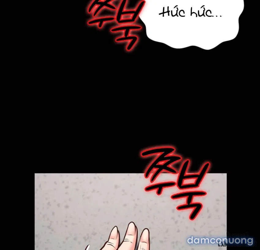 Bông hoa trong tù 