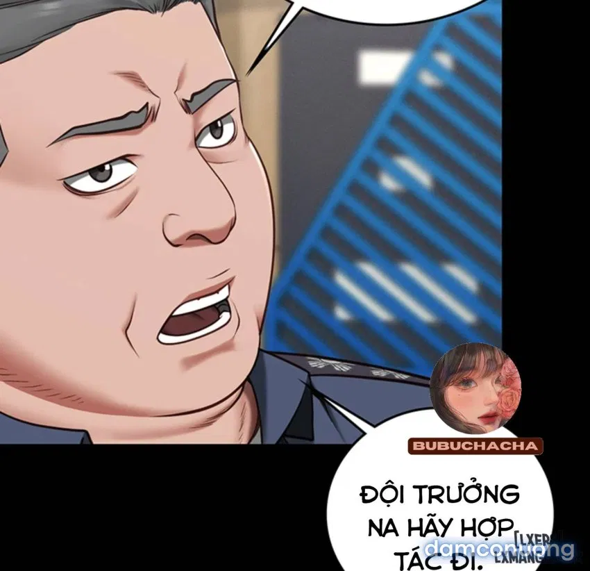Bông hoa trong tù 