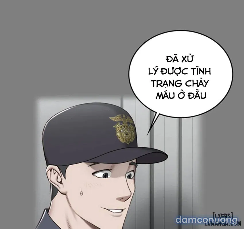 Bông hoa trong tù 