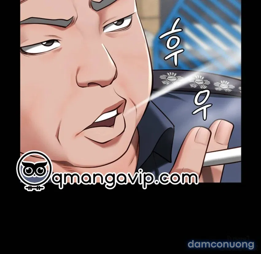 Bông hoa trong tù 