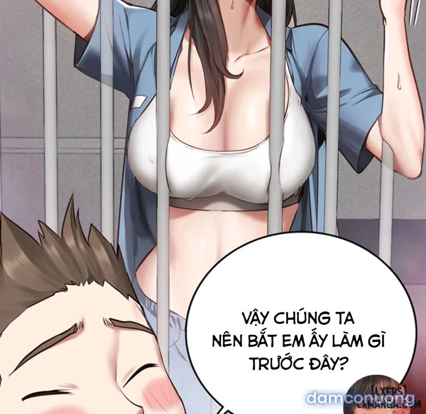 Bông hoa trong tù 