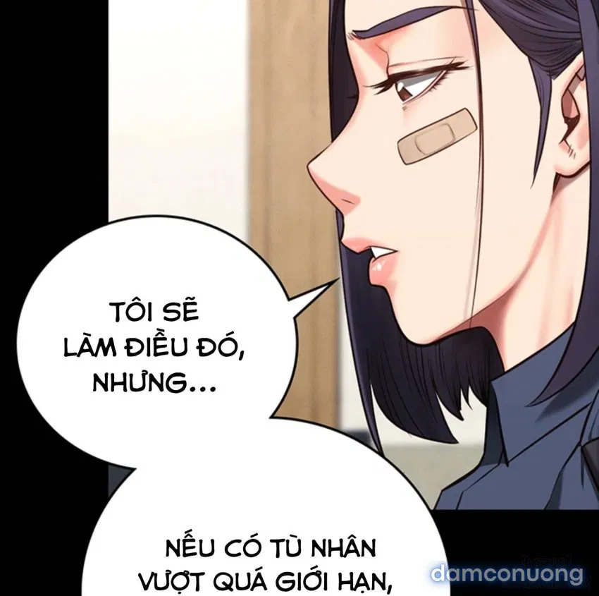 Bông hoa trong tù 