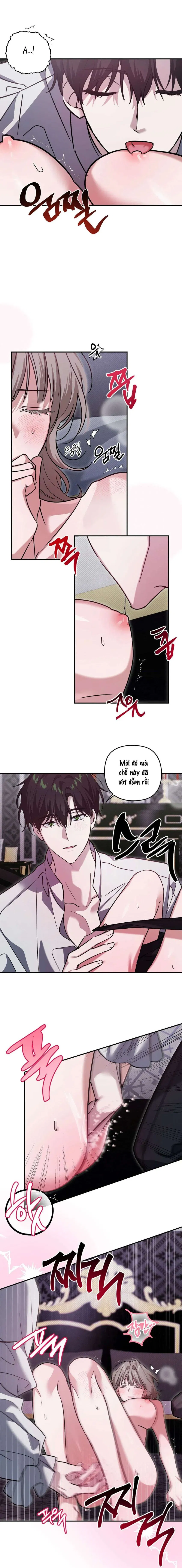 Lúc Nửa Đêm Ở Tòa Lâu Đài 